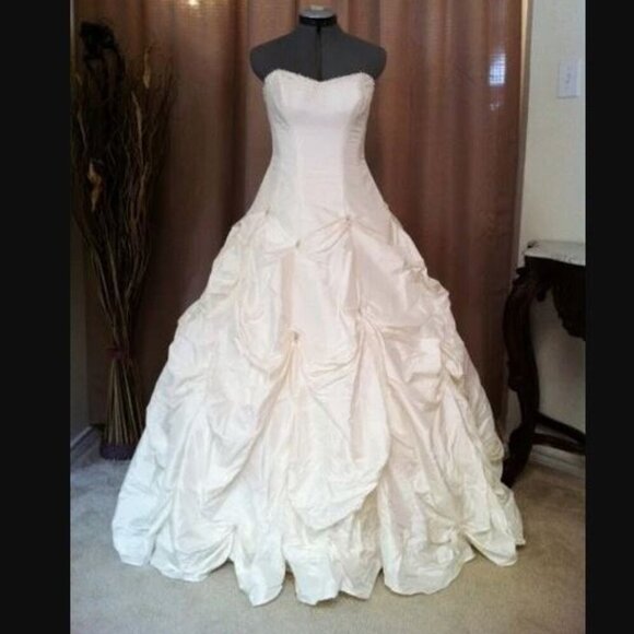 NWT David's Bridal T9017 - Picture 1 of 7